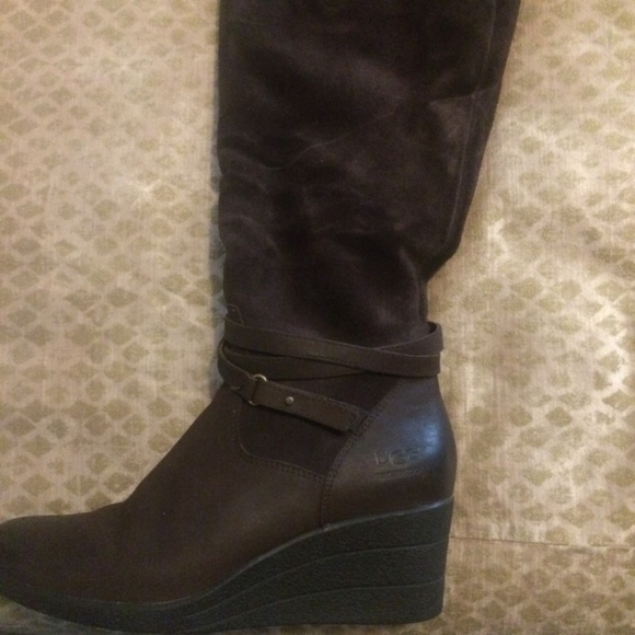 Ugg knee high wedge boots - Picture 2 of 8